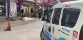 BİNADAN DÜŞEN BRİKET PARÇASI ÖLÜMÜNE NEDEN OLDU