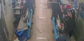 3 MARKETİ SOYAN ŞÜPHELİ, ELİNDEKİ DÖVMELERDEN TESPİT EDİLİP, YAKALANDI