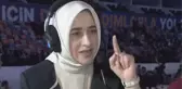 Özlem Zengin'i küplere bindiren paylaşım! Canlı yayında sinirden eli ayağı titredi