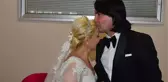Ünlü şarkıcı Murat Başaran, iş insanı Ayten Öztürk ile evlendi