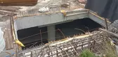 Metro inşaatında dengesini kaybedip düşen işçi, beton demire saplandı