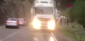 ADANA'DA 4 ÖĞRETMENİN ÖLDÜĞÜ BÖLGEDE YOLA YİNE KAYA DÜŞTÜ