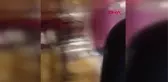 YANGINDA MAHSUR KALAN KADIN, İKİNCİ KAT BALKONUNDAN MERDİVENLE KURTARILDI