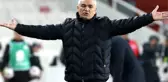 İlk yarıda 3 gol yiyen kaleci için Rıza Çalımbay'dan itiraf: Çıkması lazım çıkmıyor