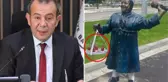 Bolu Belediye Başkanı Tanju Özcan, heykeldeki tepsinin çalındığını iddia edip AK Parti'yi suçladı! Gerçek başka çıktı