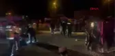 EDREMİT'TE SÜRÜCÜSÜNÜN KONTROLÜNDEN ÇIKAN PANELVAN, DİREĞE ÇARPIP YAN YATTI 1'İ AĞIR 3 YARALI
