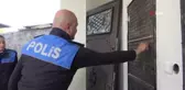 Kardeşinden ilik nakli yapılan küçük Bilal'e polisten sürpriz