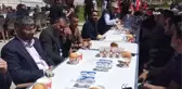 Aileler arasındaki husumet barış yemeğiyle son buldu
