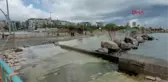 İskenderun'da kuvvetli rüzgar ve sel suları yollara taştı