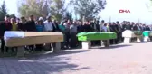 KAMYONUN ASKER UĞURLAYANLARIN ARASINA DALDIĞI KAZADA ÖLEN 11 KİŞİNİN CENAZELERİ TOPRAĞA VERİLDİ