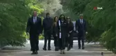 Azerbaycan Cumhurbaşkanı İlham Aliyev, merhum Cumhurbaşkanı Haydar Aliyev'i mezarı başında andı