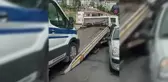 Esenyurt Belediyesi'ne ait ambulans, hastayı almaya giderken borç nedeniyle haczedildi