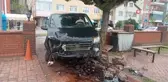 Freni boşalan minibüs ticari taksiye çarptı: 2 yaralı