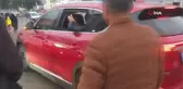 Yağmurun altında saatlerce TOGG'u beklediler