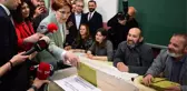 İstanbul'da oy kullanan Akşener'den ilk sözler: Milletin vereceği karar başımızın üstündedir