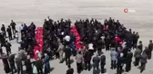 1 günlüğüne asker olan özel bireylere davul zurnalı asker konvoyu