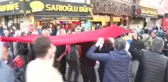Beyoğlu'nda Cumhur İttifakı Türk Bayraklarıyla Yürüyüş Yaptı