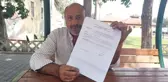 Depremde kayıtlara ölü olarak geçti, şimdi yaşadığını ispatlamaya çalışıyor