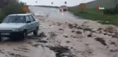 Sağanak Yağış Trafikte Aksamalara Neden Oldu
