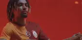 G.Saray'ın forma tanıtım klibinde F.Bahçe'ye gönderme! Futbolcular enstrüman çaldı