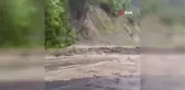 Çatalzeytin'de yaşanan heyelan anı kamerada