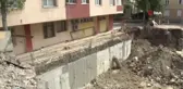 Bağcılar'da bir bina çökme riski nedeniyle tahliye edildi