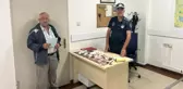 Dilencinin üzerinden çıkan para 
