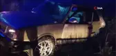 Ambulans otomobile çarptı, 3 sağlıkçı yaralandı