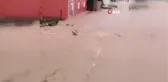 Tokat'ta Sağanak Yağış Okul Bahçesini Şelaleye Döndürdü