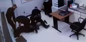 ABD polisinden hapishanedeki siyahi tutukluya şiddet