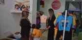 Mersin Büyükşehir Belediyesi Tarsus Kıyafet Evi'nden ihtiyaç sahibi ailelere bayramlık giysi yardımı