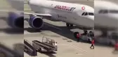 Sabiha Gökçen Havalimanında aprona izinsiz giren iki kişi gözaltına alındı