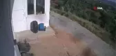 Motosikleti ile illeri dolaşan seri hırsız, girdiği evde gözlüğünü unuttu