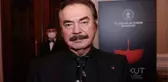 Tekneden inerken düşen Orhan Gencebay hastanelik oldu