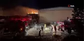 Tekstil fabrikasının pamuk deposu yandı