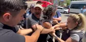 İzinsiz açıklama yapmak isteyen grup uyarılara rağmen dağılmayınca ortalık karıştı: 6 gözaltı