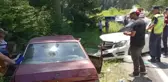 Ormanda çilek toplamak için park edilen araç kazaya sebep oldu: 2 yaralı
