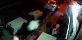 Bayrampaşa'da sokak ortasında çatışma çıktı, 1 polis memuru yaralandı