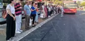 İzmir'deki grevde 2. gün: Duraklar doldu taştı, trafik felç oldu