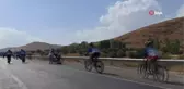 Engelli bisikletçiler festivale renk kattı