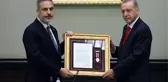 Cumhurbaşkanı Erdoğan, Hakan Fidan'a 
