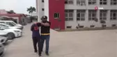 Muhtarın üvey oğlunu öldürdüğü öne sürülen 3 şüpheli tutuklandı