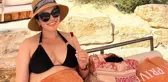 6 aylık hamile Ezgi Mola, karnı burnunda bikinili pozlarını paylaştı