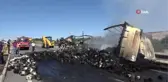 Kayseri-Ankara Karayolu'nda İplik Yüklü Tırın Kasasında Yangın Çıktı