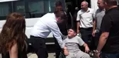 Balıkesir'de Engelli Genç İlk Kez Denize Girdi