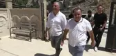 Antalya Muratpaşa Belediye Başkanı Ümit Uysal, Ovacık köyünde aşure dağıttı