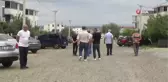 Elektrik, su ve doğal gaz var ama yollar yok