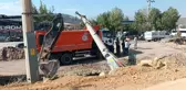 Adıyaman'da Yol Çalışması Sırasında Elektrik Direği Kamyonun Üzerine Devrildi