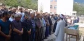 İki kuzeninin ölümlü kavgası sonrası intihar eden genç kız toprağa verildi