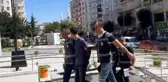 Çorum'da Kuyumcuya Sahte Kelepçe Altın Bilekliği Bozduran 2 Kişi Yakalandı